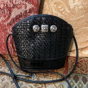 Beautiful Vintage Brighton Mini Purse. Weave in front, back is leather.